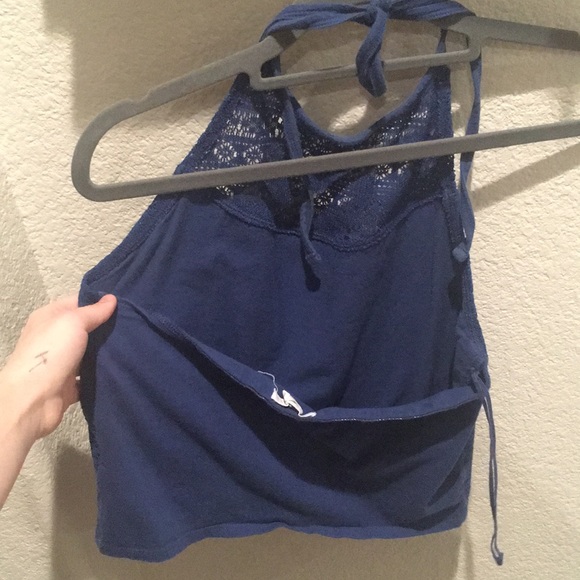 Halter top - Picture 2 of 2